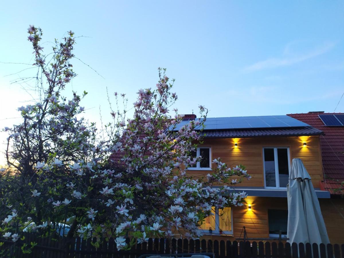 Noclegi Lesniczowka W Lanckoronie ลันซ์โคโรนา ภายนอก รูปภาพ
