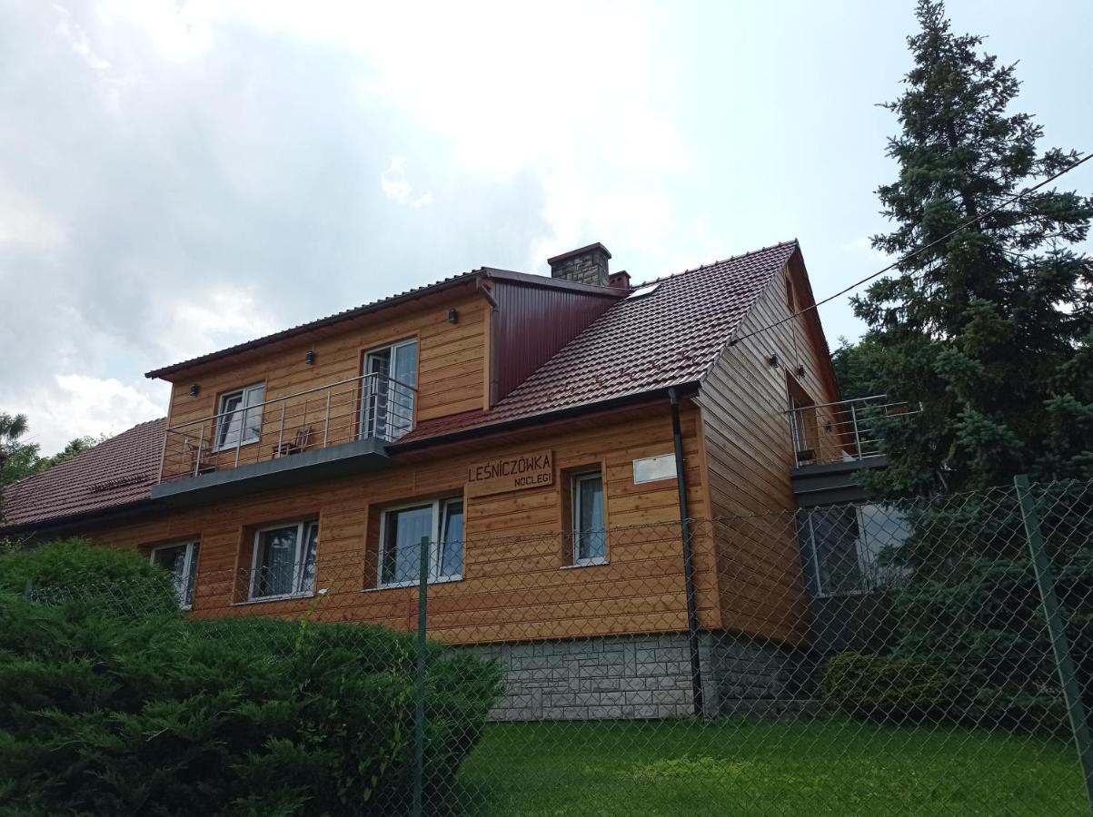 Noclegi Lesniczowka W Lanckoronie ลันซ์โคโรนา ภายนอก รูปภาพ