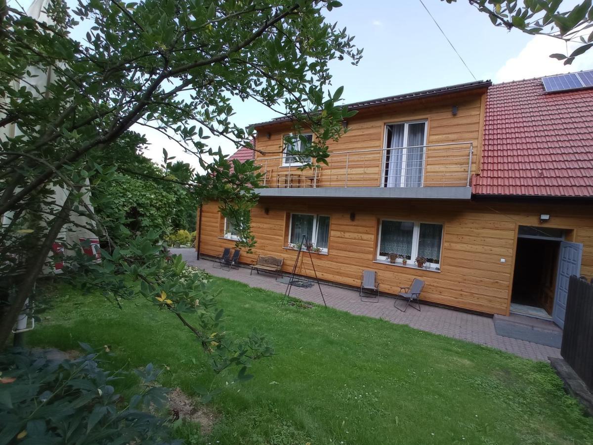 Noclegi Lesniczowka W Lanckoronie ลันซ์โคโรนา ภายนอก รูปภาพ